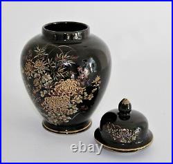 Antique Japanese vase hand painted