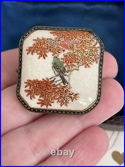 Antique brooch 19th Japanese Porcelain delicate painted bird on tree signed